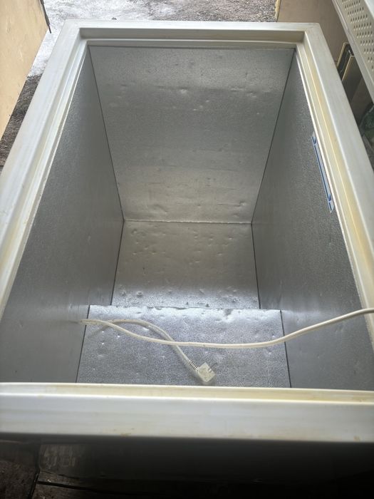 Ларь морозильный