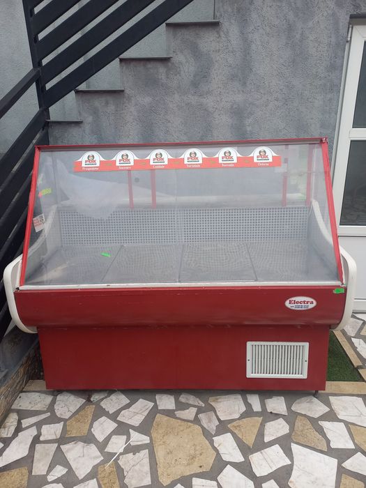 Vand lada mezel și frigider lactate/bauturi