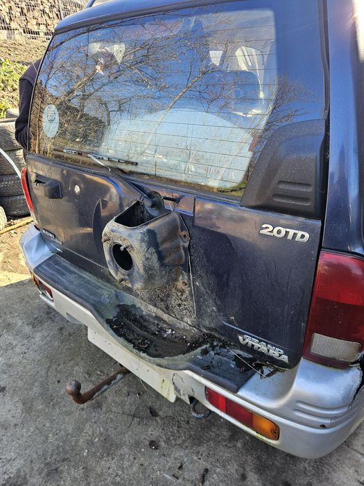 Usa spate cu geam suzuki grand vitara luneta pana in anii 2005 usa de