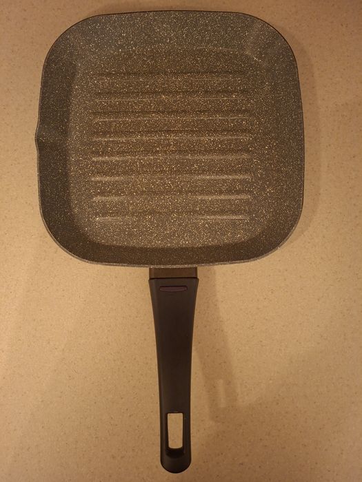 Tigaie grill Delimano
