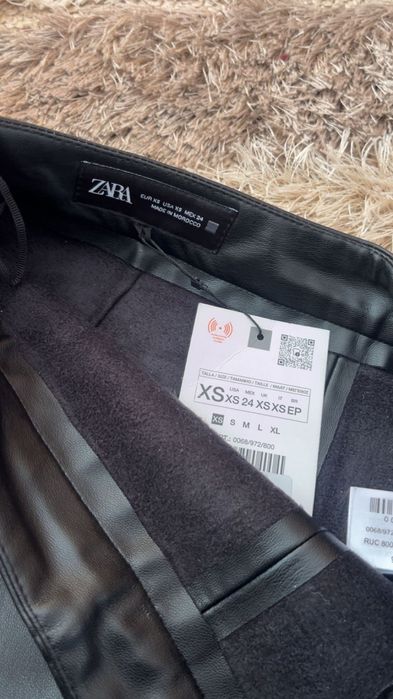 Пола-панталон Zara