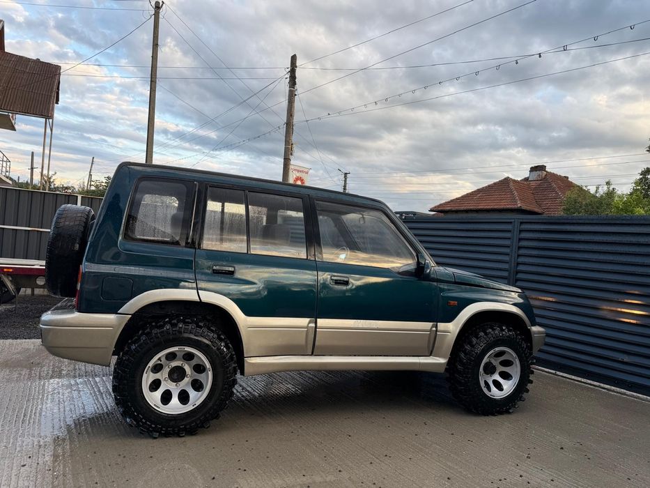 Suzuki Vitara 2.0 V6 cu 4x4 ,  greu-usor