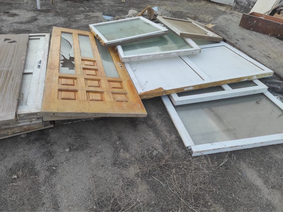 Терезе, есіктер б/у, срочно - Тасбөгет