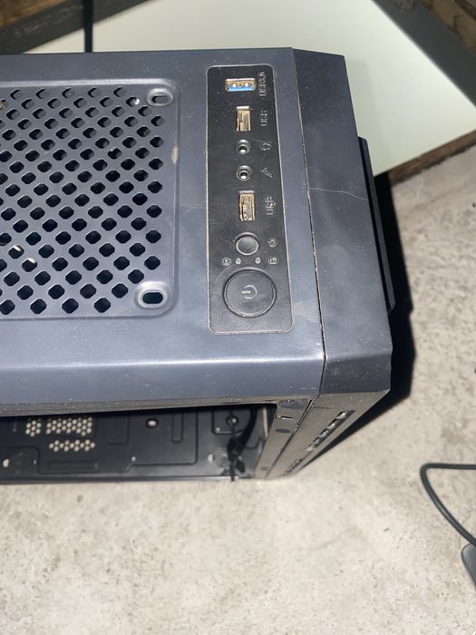 Arcasa pc gaming negociabil