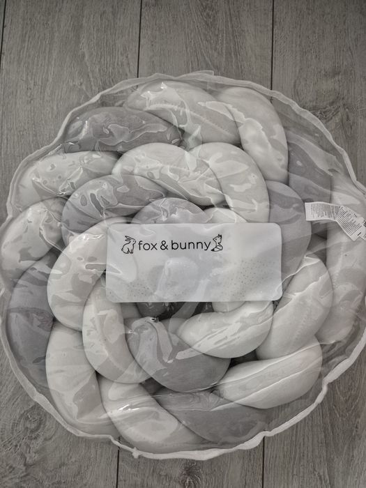 Vând protecție patut