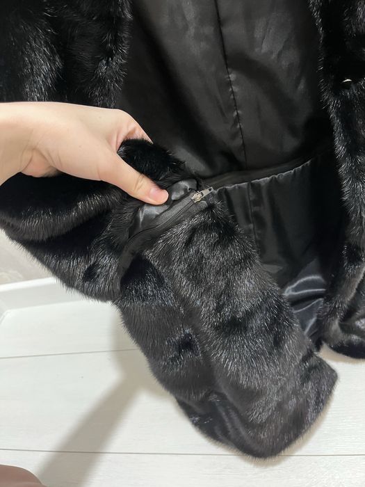 Продаётся норкавая шуба