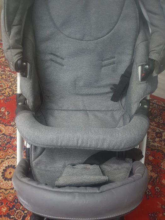 Продам коляску в отличном состоянии