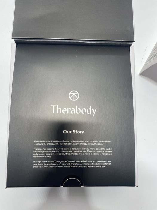 Dispozitiv de masaj Therabody TheraFace PRO, 3 viteze (1750, 2100, 2400 PPMs)