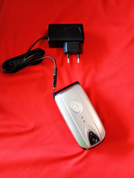 NEC e606 + incarcator ( decodat)