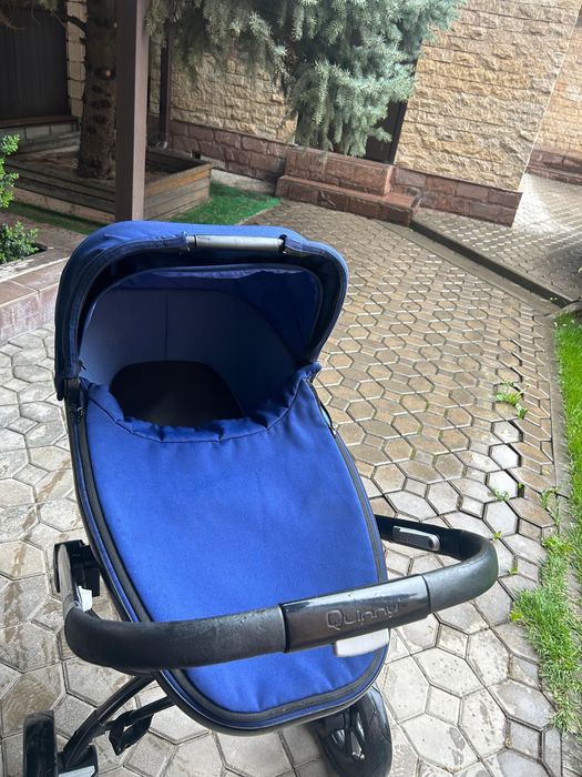 Пррдам коляску Qinny