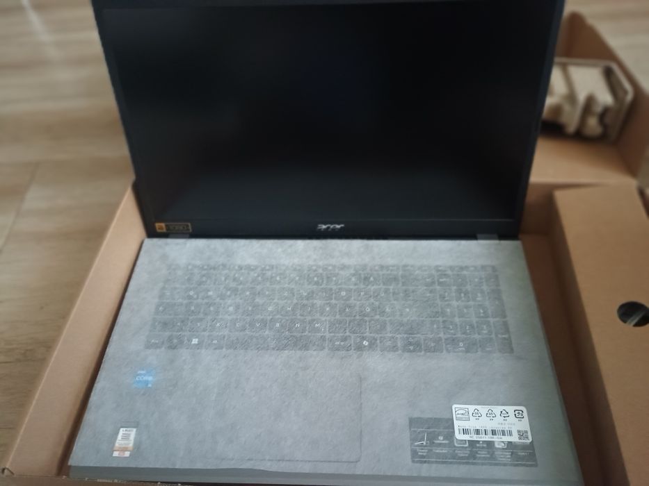 Laptop Acer  Aspire 17