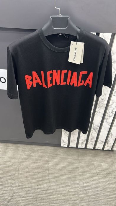 Tricou Balenciaga Premium