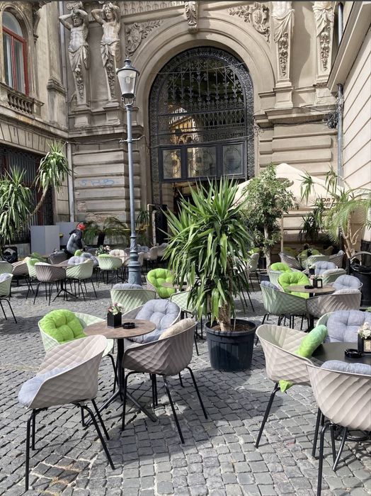 Mese terasa, restaurant, bar blat HPL picior metalic