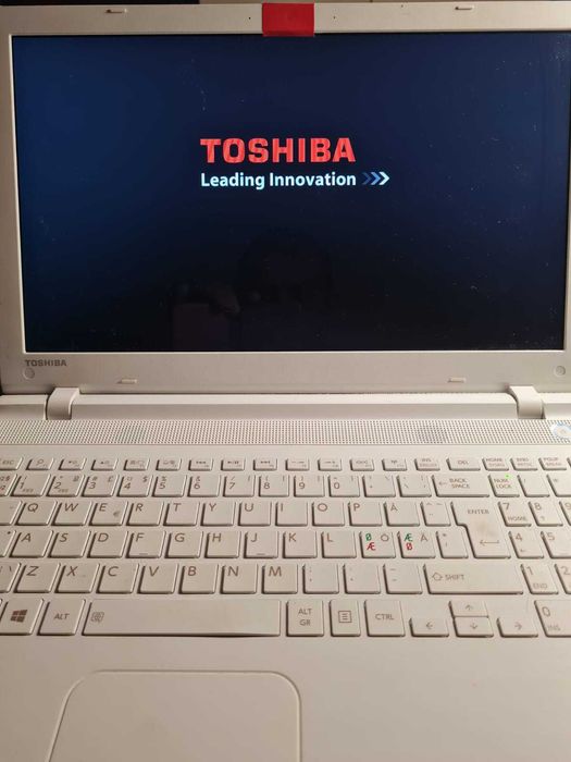 Laptop Toshiba c55 i3