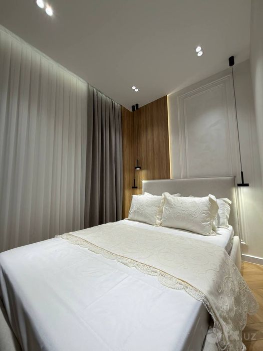 4/8/11 109кв+балкон квартира в ЖК City Life Ор Piramit Tower