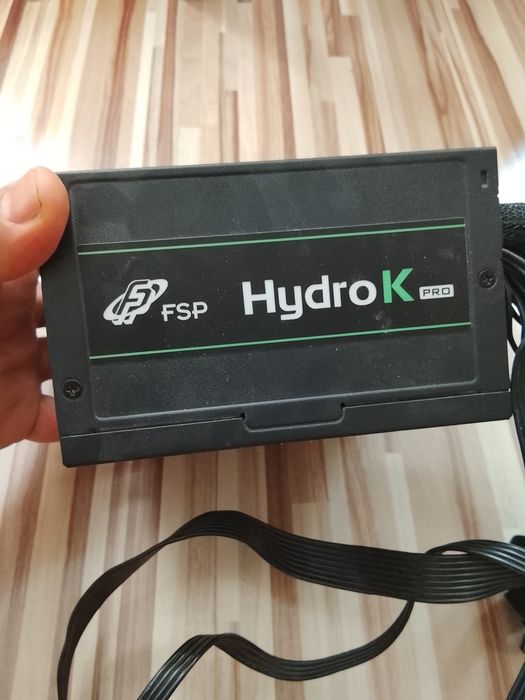 Захранване за компютър FSP 750w bronze