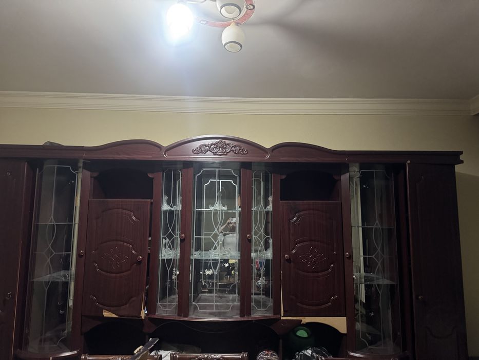 Mebel sotiladi shkafiyam bor hammasni arzonga bervoraman
