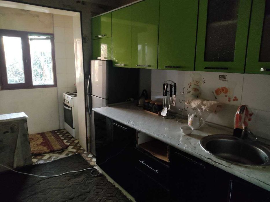 ОТТЛИЧНЫЙ ВАРИАНТ срочно продается квартира. очень хорошая локация