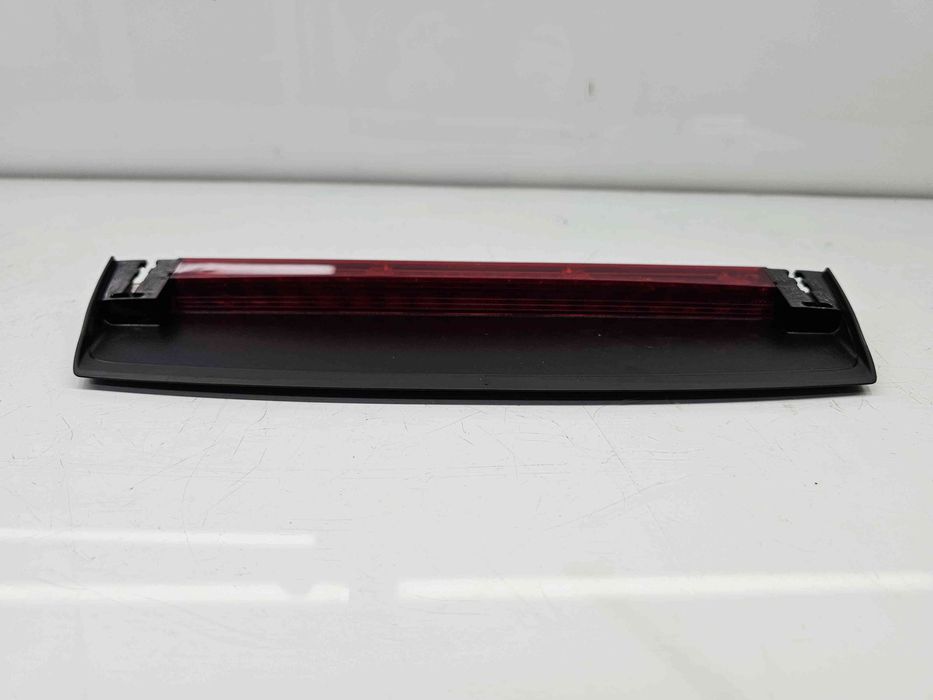 Stop auxiliar Audi A4 (8W2, B9) [Fabr 2015-2023] 8W5945097