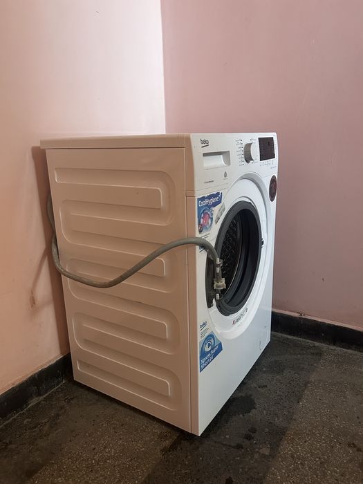 Продавам  Пералня  Beko