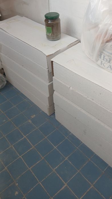 Камень кирпич по 1000тг