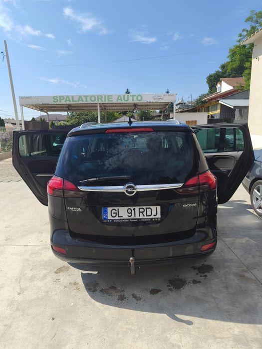 Opel Zafira Tourer