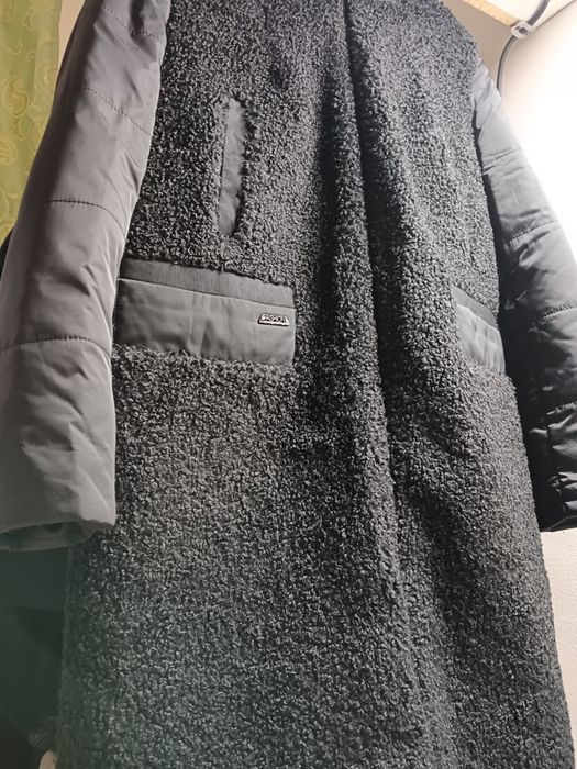 Продам зимнюю куртку