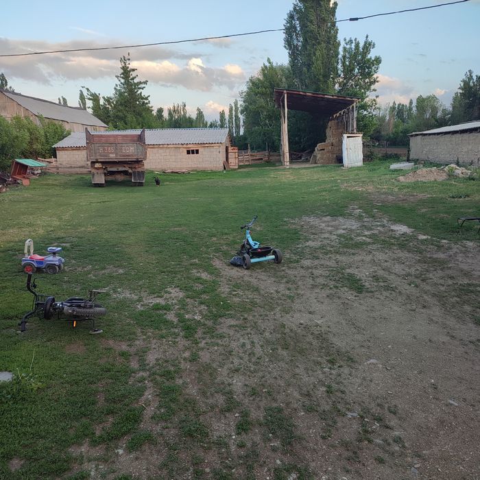 Жеке үй сатылады