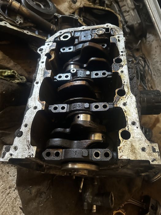 Продам блок мотора lexus еs300