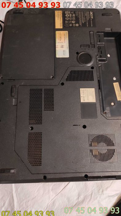 laptop acer aspire 7520G pentru piese fara ram hdd display placa acc