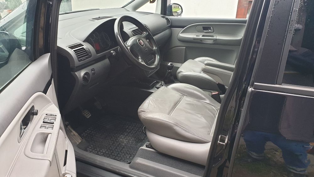 Seat Alhambra 2010 - carte service !