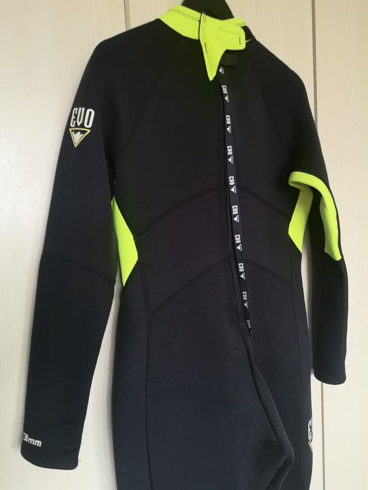 Combinezon costum nou din neopren  EVO snorkeling scuba surf