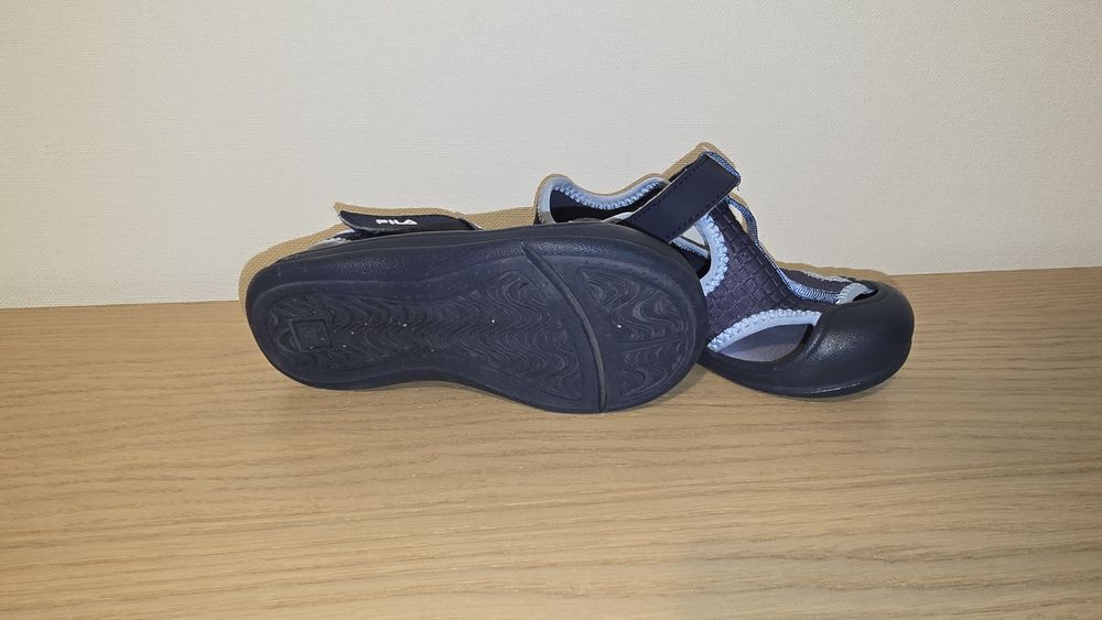 Fila детски сандалки