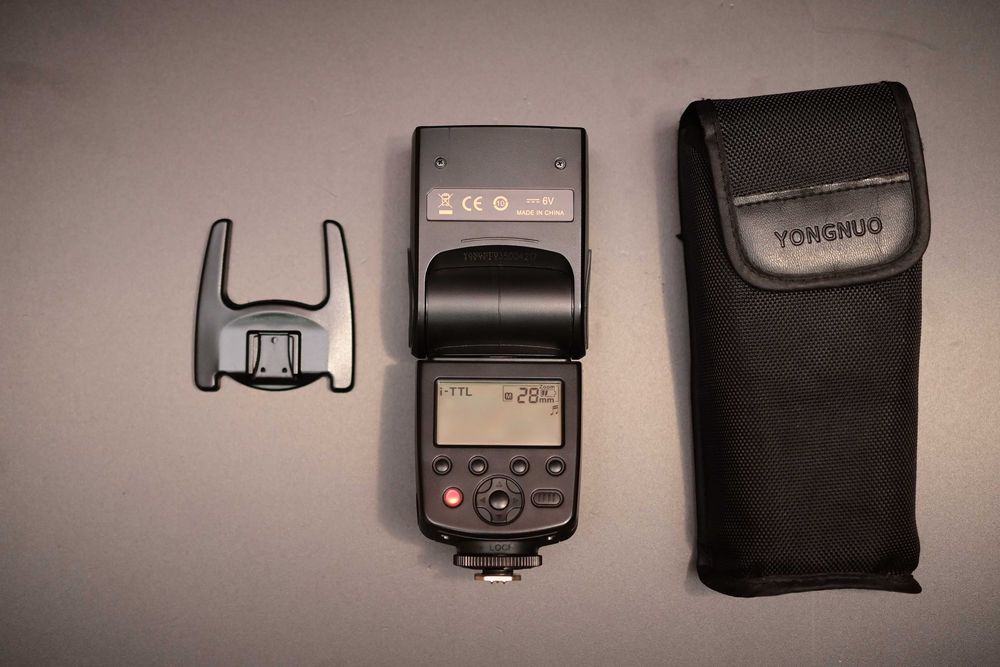 Blitz Yongnuo YN568 III – universal / pin central / stare foarte bună