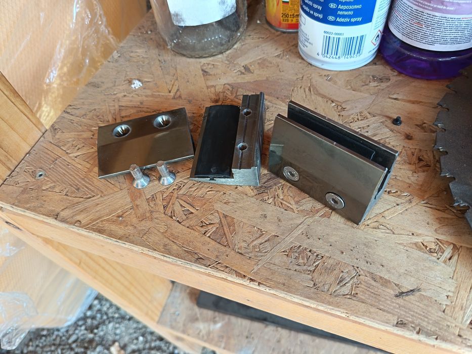 Suport/clema fixare geam sau plexiglas 8-10mm