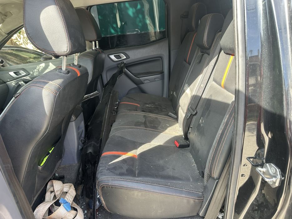 Форд рейнджър на части