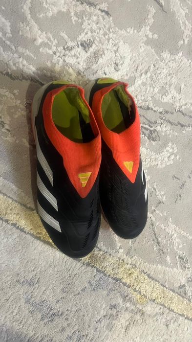 Футбольные бутсы