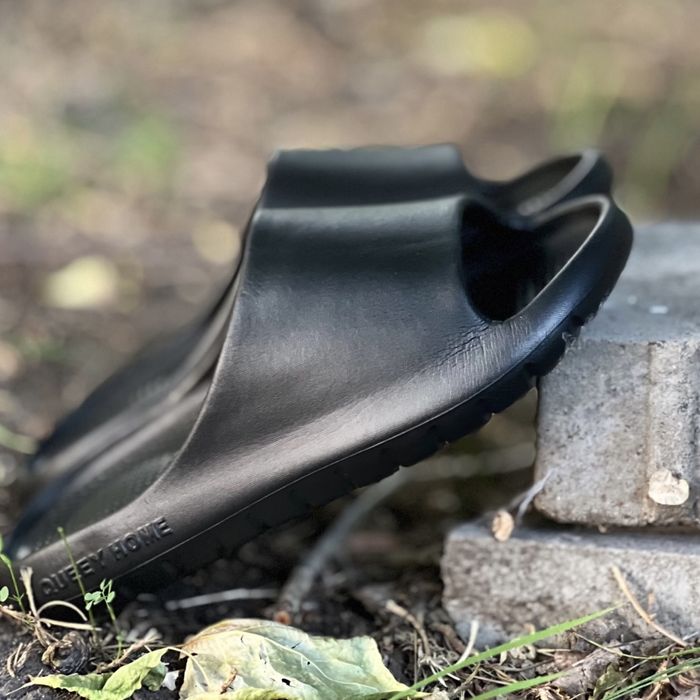 Тапочки для бассейна (сланцы)