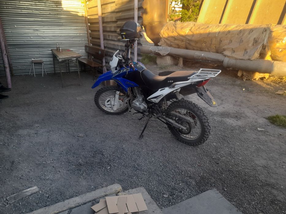Продам мотоцикл эндуро