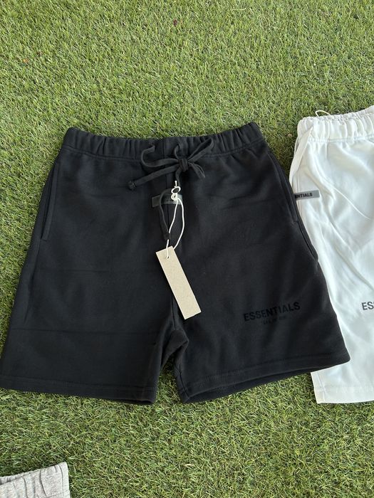 REDUCERE Pantaloni scurti // ESSENTIALS \\ Fear of God / Premium