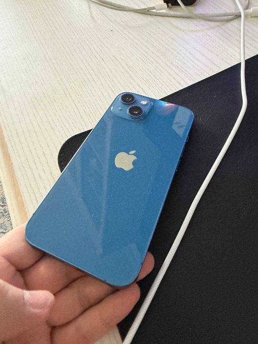 Iphone 13 128 gb BLUE