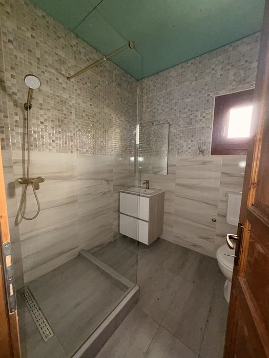 Cabană / Pensiune din lemn de vânzare