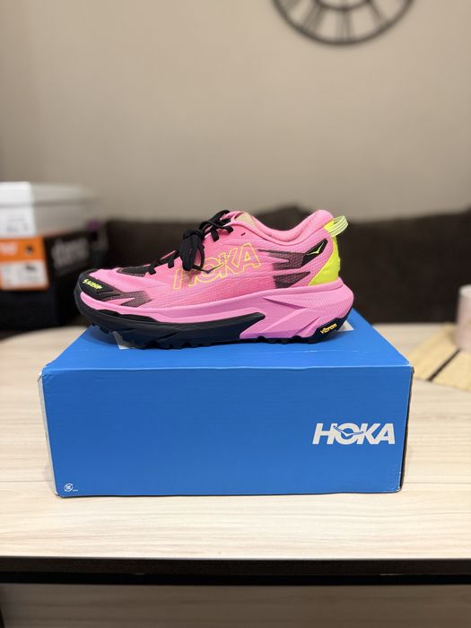 Мъжки обувки за бягане Hoka Mafate 5 neon rose/black