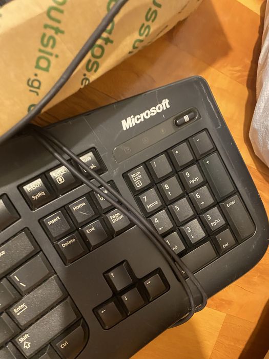 Tastaturi Microsoft, Logitech, A4tech