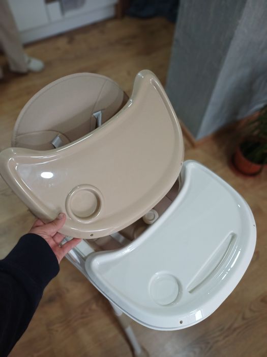 Сгъваем детски стол за хранене