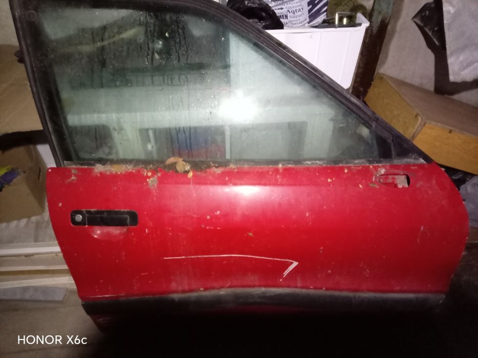 Продам двери на Ауди 80б3