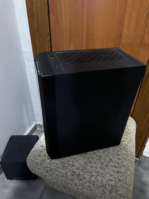 Настолен компютър