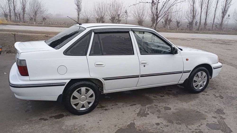 Nexia 1 Zudlik bilan sotiladi