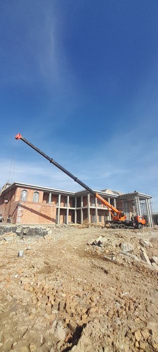 Auto kran usluga 25 ton 28 metr