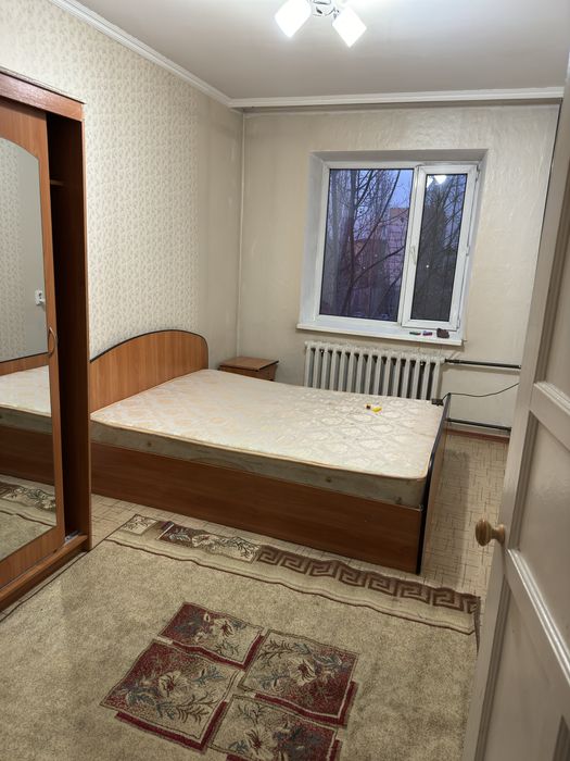 Продам спальный горнитур